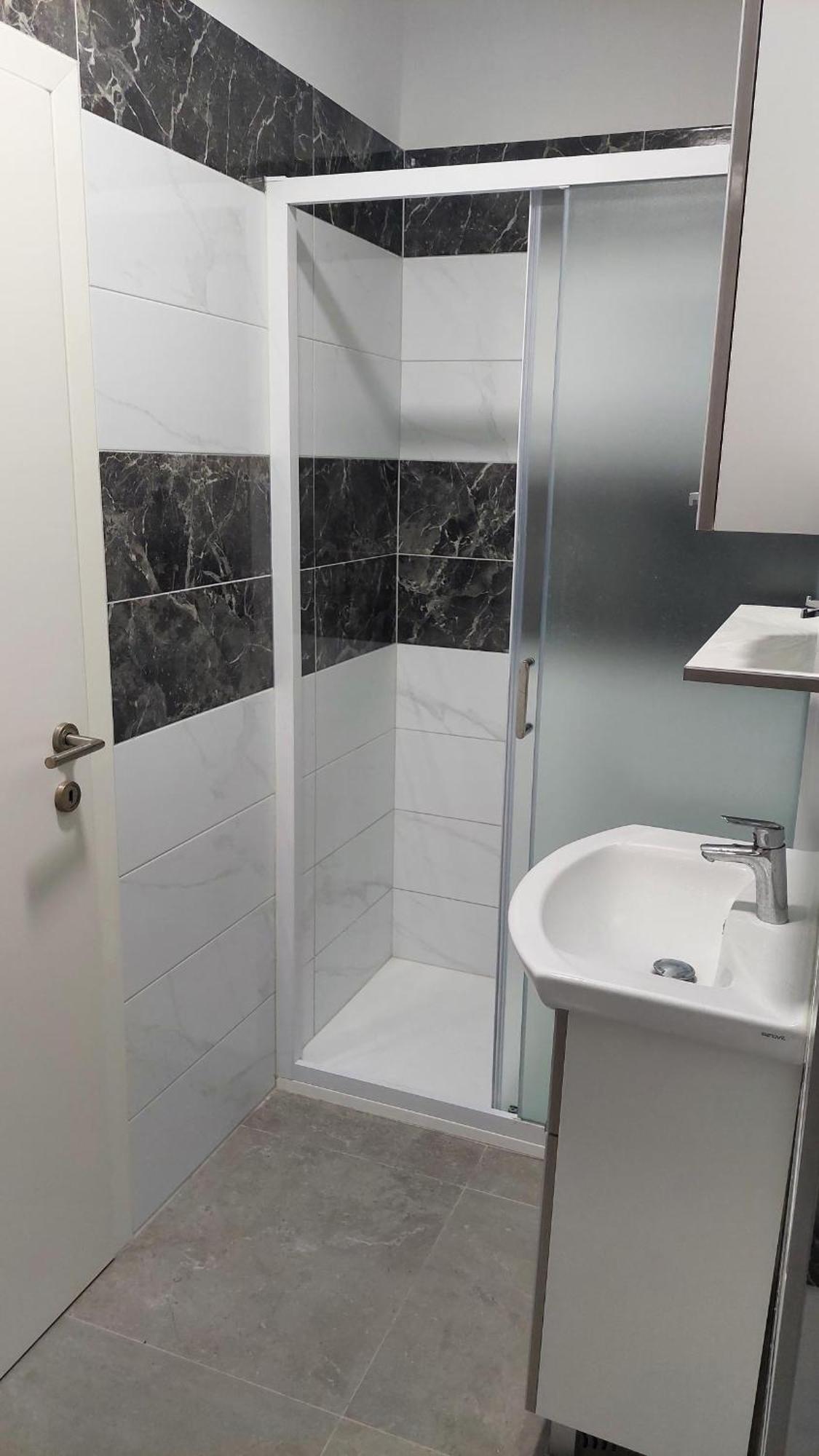 Room With Private Toilet And Terrace In City Center In Shared Apartment Спліт Екстер'єр фото